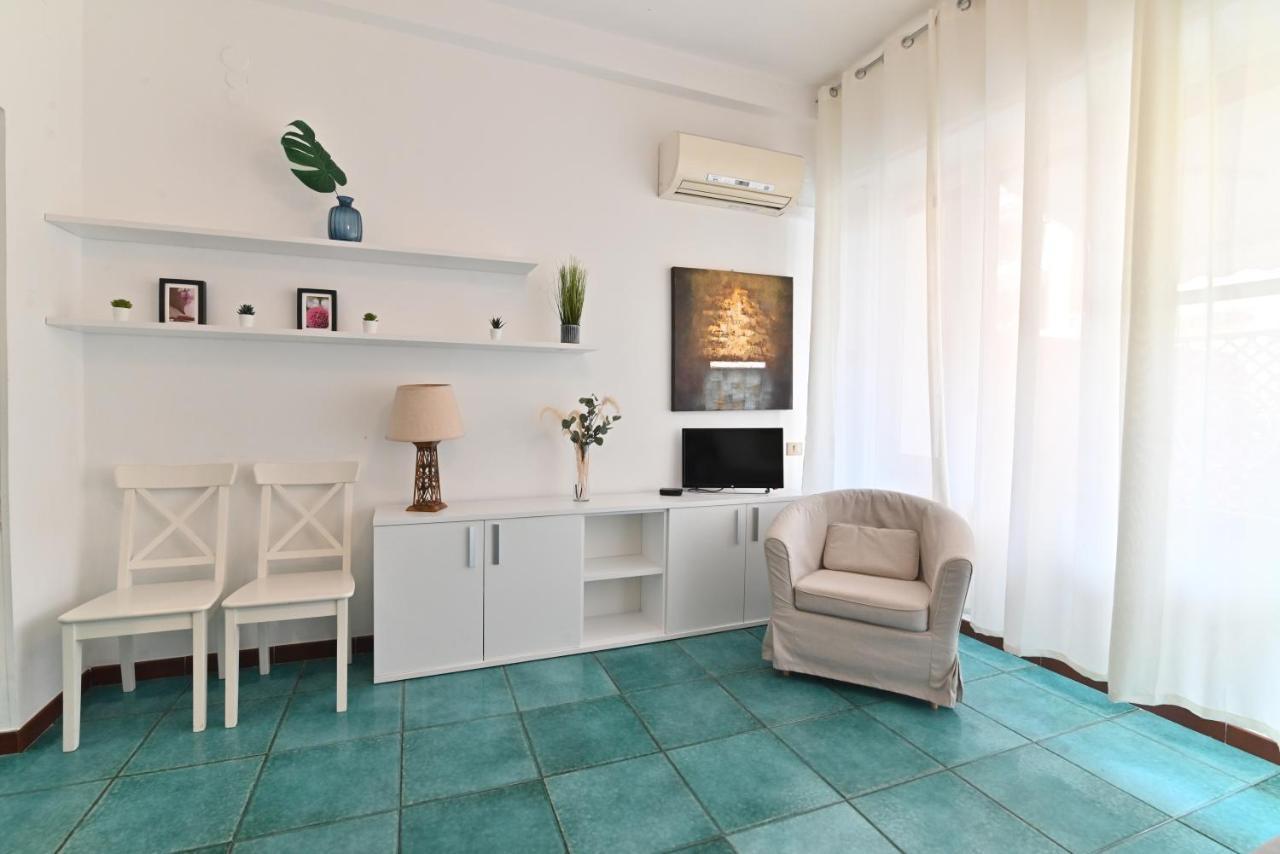 Izzhome Terrace Apartment *